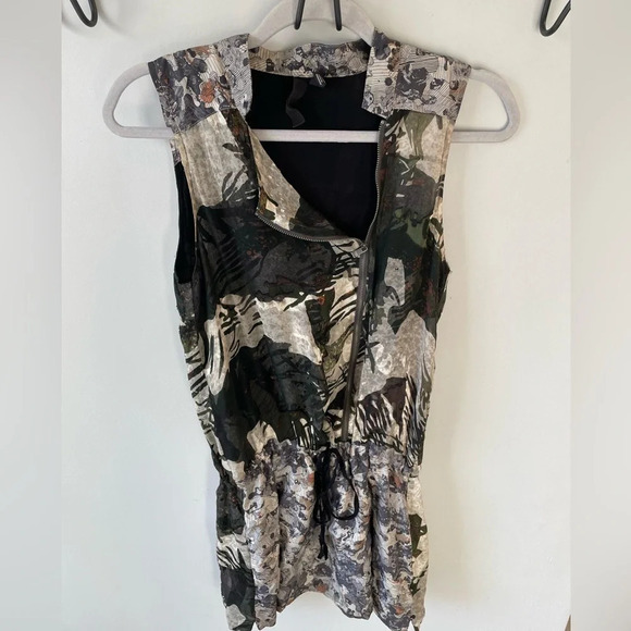 EDUN, women’s XS, black and gray printed mini dress with offset zipper front EUC - Picture 2 of 11